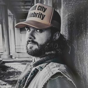 Meet your Posher, Logan